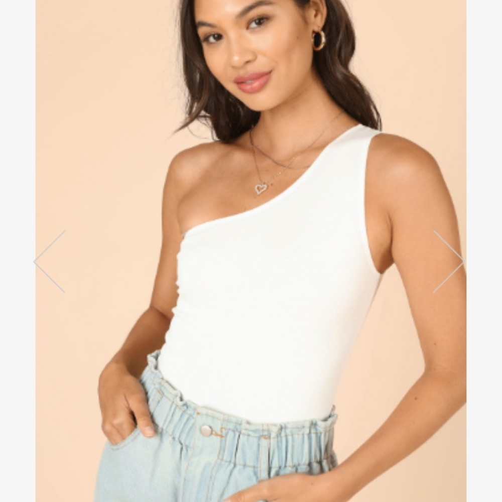 Black one shoulder bodysuit